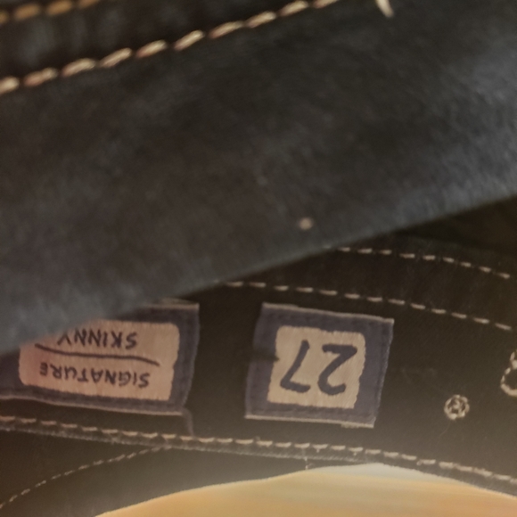 Buckle ๐๐๐๐ ๐๐ผ Skinny Jeans Petite - Picture 5 of 6